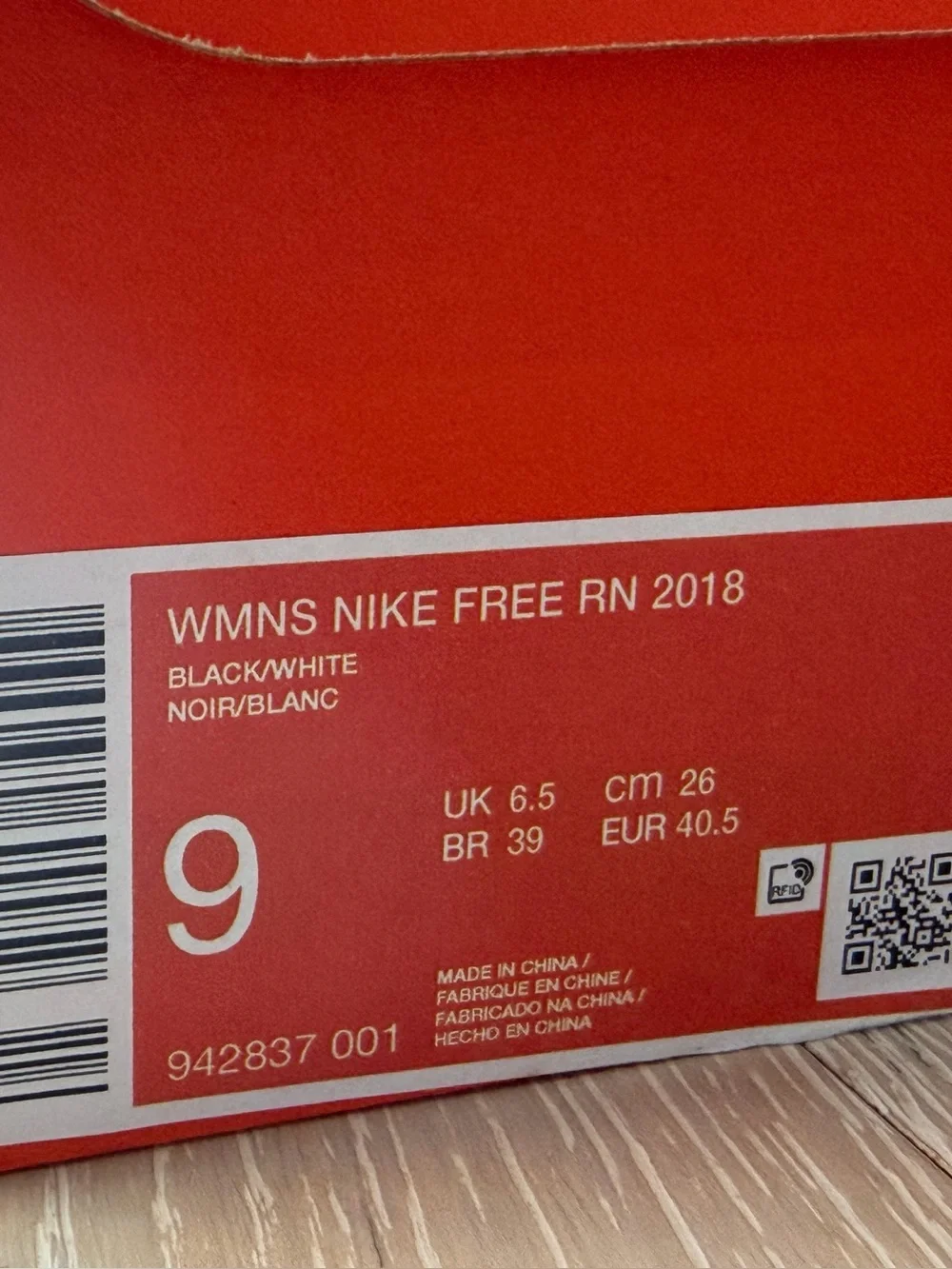 NIB Nike Free RN Flyknit 2018 Womens Size 9 Running